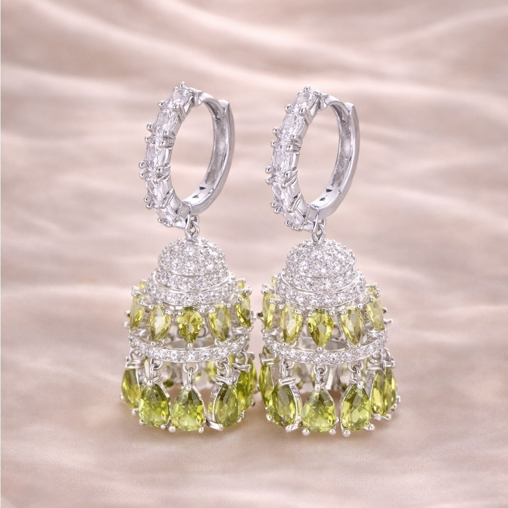 Margarita Green Silver Crystal Earrings